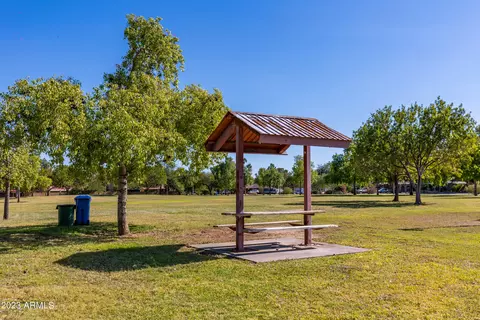 4075 E Round Hill Dr, Phoenix, AZ 85028 photo 28