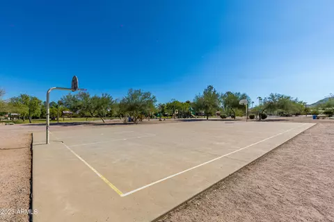 4075 E Round Hill Dr, Phoenix, AZ 85028 photo 31