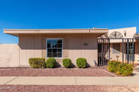 17222 N 106th Ave, Sun City, AZ 85373