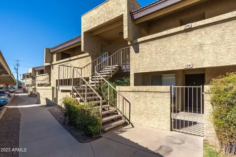 4050 E Cactus Rd #207, Phoenix, AZ 85032