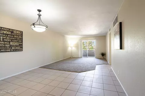 4050 E Cactus Rd #207, Phoenix, AZ 85032 photo 2