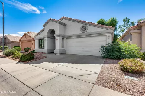 14027 W Windsong Trl, Surprise, AZ 85374