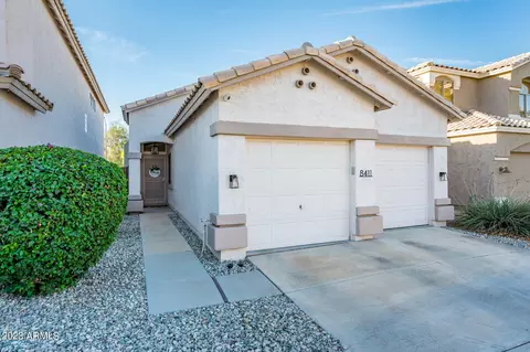 8411 W Salter Dr, Peoria, AZ 85382