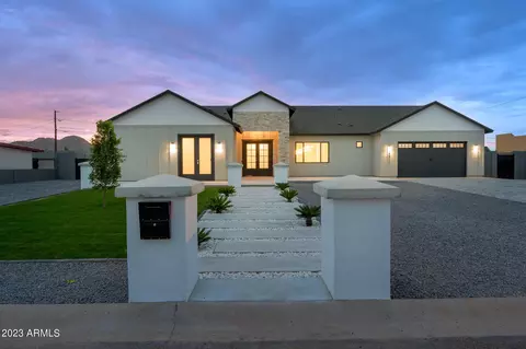 3010 E Charter Oak Rd, Phoenix, AZ 85032 photo 2