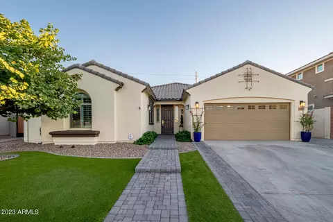 3117 N Loma Vis, Mesa, AZ 85213
