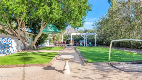 3607 N 55th Pl, Phoenix, AZ 85018 photo 25