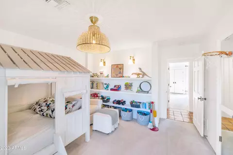 3607 N 55th Pl, Phoenix, AZ 85018 photo 8