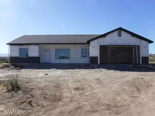 13860 S Bluebird Ln, Mayer, AZ 86333