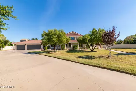 3848 E Mallory St, Mesa, AZ 85215