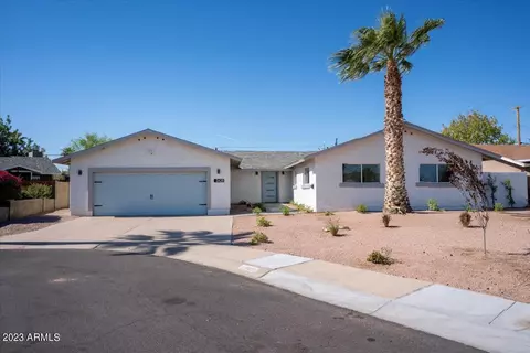 2428 N 68th Pl, Scottsdale, AZ 85257