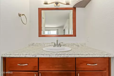 5525 E Thomas Rd #I 7, Phoenix, AZ 85018 photo 17