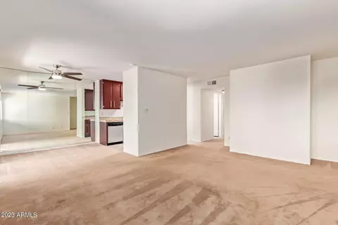 5525 E Thomas Rd #I 7, Phoenix, AZ 85018 photo 5