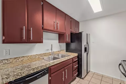 5525 E Thomas Rd #I 7, Phoenix, AZ 85018 photo 11