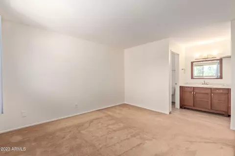 5525 E Thomas Rd #I 7, Phoenix, AZ 85018 photo 14
