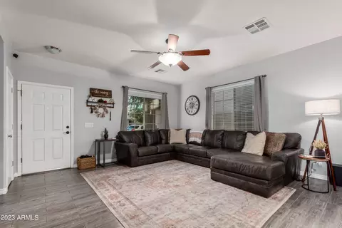 4540 E Oxford Ln, Gilbert, AZ 85295 photo 9