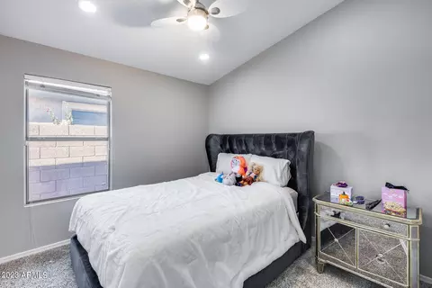 4423 E Melinda Ln, Phoenix, AZ 85050 photo 25
