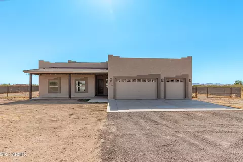 20507 W Baker Dr, Wittmann, AZ 85361