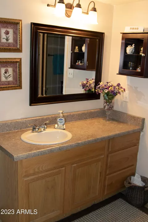 420 E Kachina Trl, Phoenix, AZ 85042 photo 7