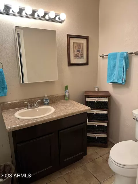 420 E Kachina Trl, Phoenix, AZ 85042 photo 8