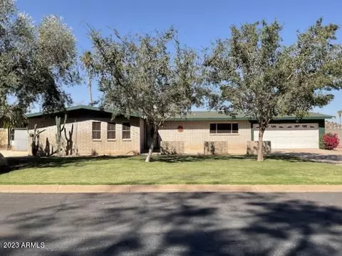 420 E Kachina Trl, Phoenix, AZ 85042