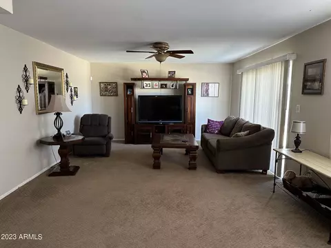 420 E Kachina Trl, Phoenix, AZ 85042 photo 3