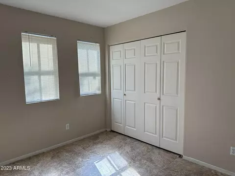 420 E Kachina Trl, Phoenix, AZ 85042 photo 10