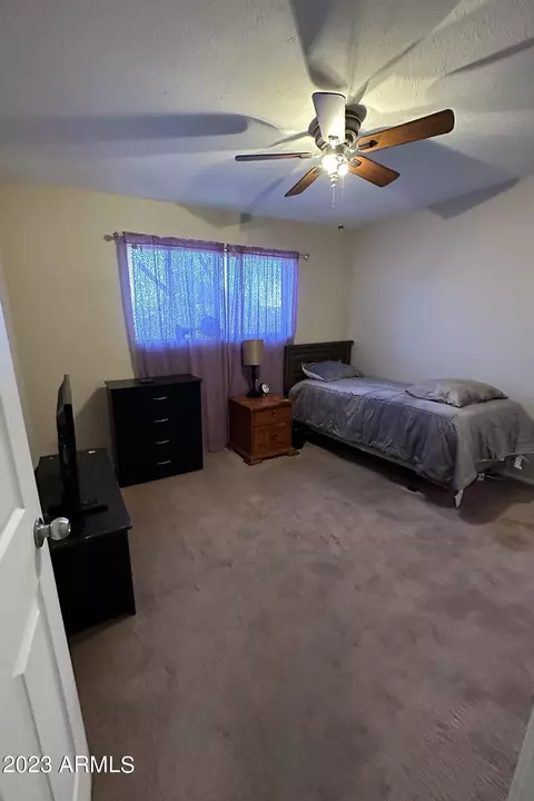 420 E Kachina Trl, Phoenix, AZ 85042 photo 12