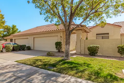 1055 E Mcnair Dr, Tempe, AZ 85283