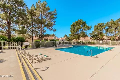 1055 E Mcnair Dr, Tempe, AZ 85283 photo 15