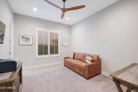 3048 E Robin Ln, Phoenix, AZ 85050 photo 23