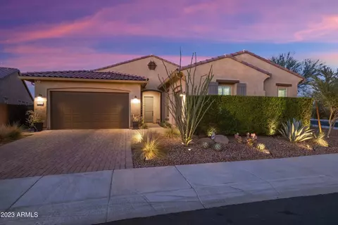3048 E Robin Ln, Phoenix, AZ 85050 photo 7