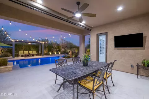 3048 E Robin Ln, Phoenix, AZ 85050 photo 25