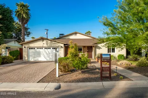 1020 E San Juan Ave, Phoenix, AZ 85014