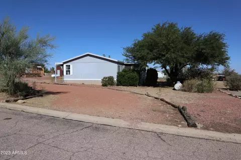 5283 E Brickey Dr, Hereford, AZ 85615 photo 2