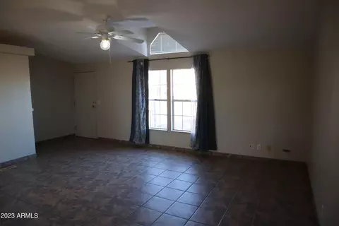 5283 E Brickey Dr, Hereford, AZ 85615 photo 5