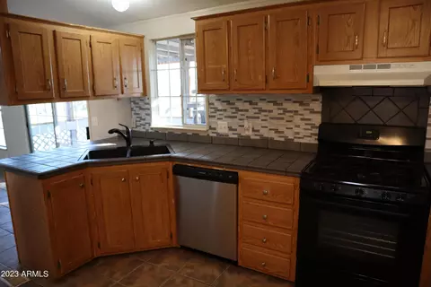 5283 E Brickey Dr, Hereford, AZ 85615 photo 9