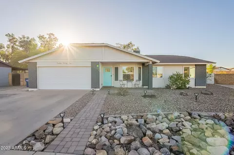 1242 N Palm St, Gilbert, AZ 85234