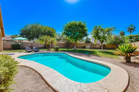 663 W Canary Way, Chandler, AZ 85286