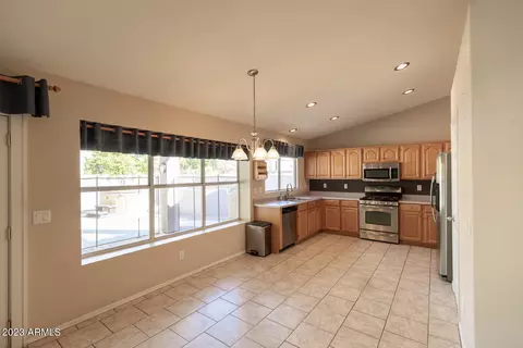 362 E Palomino Ct, Gilbert, AZ 85296 photo 4