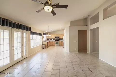 362 E Palomino Ct, Gilbert, AZ 85296 photo 5