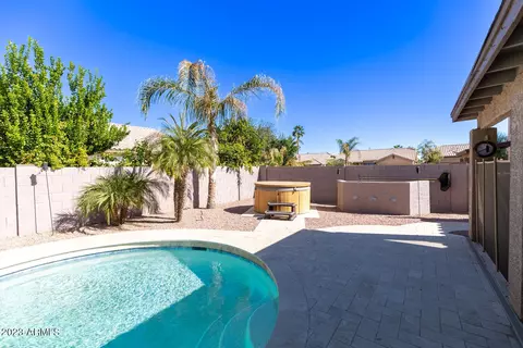 362 E Palomino Ct, Gilbert, AZ 85296 photo 16