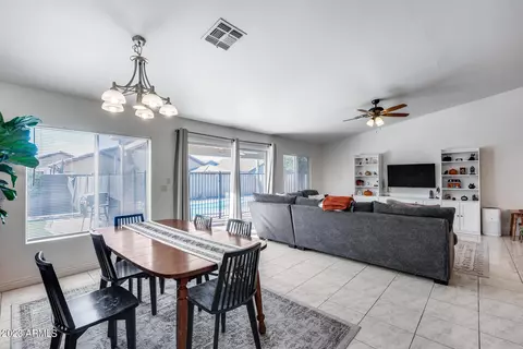 10455 E Diamond Ave, Mesa, AZ 85208 photo 4