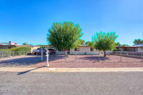 204 2nd St, Huachuca City, AZ 85616