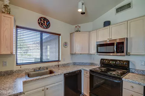 613 S Crows Nest Dr, Gilbert, AZ 85233 photo 15