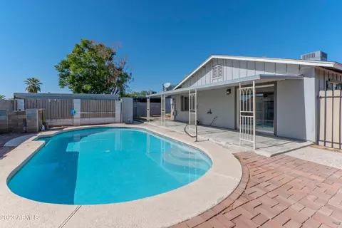 5305 W Banff Ln, Glendale, AZ 85306