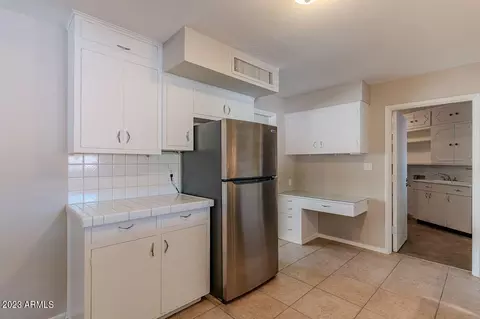 824 W Glenn Dr, Phoenix, AZ 85021 photo 14