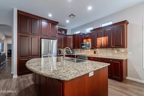 1541 E Shamrock St, Gilbert, AZ 85295 photo 8