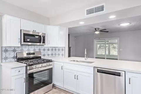 1040 W 10th Pl, Mesa, AZ 85201 photo 15