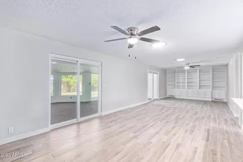 1040 W 10th Pl, Mesa, AZ 85201 photo 14
