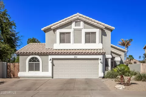 884 W Shellfish Dr, Gilbert, AZ 85233 photo 2